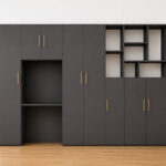 Büro Sélora, ein charakteristisches Büro mit modernen und raffinierten Linien - Noir absolu